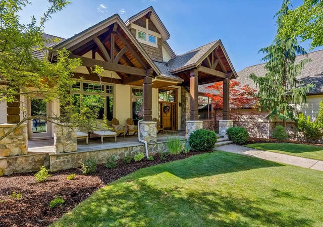 Photo 4 of Single family home for sale at 13615 N Riverbluff Ln, Spokane, WA 99208 | MLS# 202623518 | Listing updated on 2026-09-08