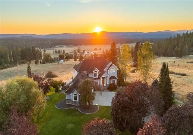 Photo 1 of Mansion for sale at 16815 N Greenbluff Rd, Colbert, WA 99005 | MLS# 202623523 | Listing updated on 2026-09-16