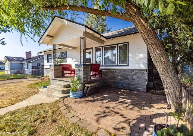 Photo 3 of Single family home for sale at 511 E Wabash Ave, Spokane, WA 99207 | MLS# 202623541 | Listing updated on 2026-09-19