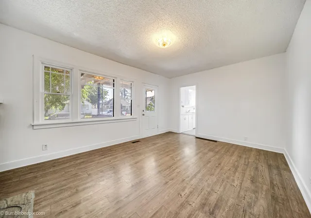 Photo 3 of Single family home for sale at 511 E Wabash Ave, Spokane, WA 99207 | MLS# 202623541 | Listing updated on 2026-09-19