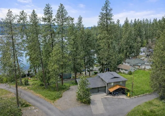 Photo 3 of Single family home for sale at 12808 N Park St, Newman Lake, WA 99025 | MLS# 202623554 | Listing updated on 2026-09-08