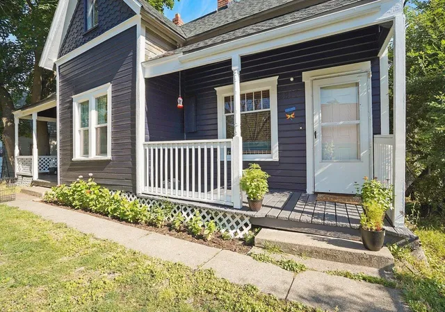 Photo 1 of Multi family home for sale at 2815 E Queen Ave, Spokane, WA 99217 | MLS# 202623563 | Listing updated on 2026-09-08