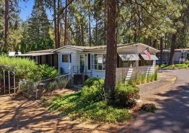 Photo 1 of Manufactured home for sale at 8900 S Mullen Hl Rd, Spokane, WA 99224 | MLS# 202623564 | Listing updated on 2026-10-08