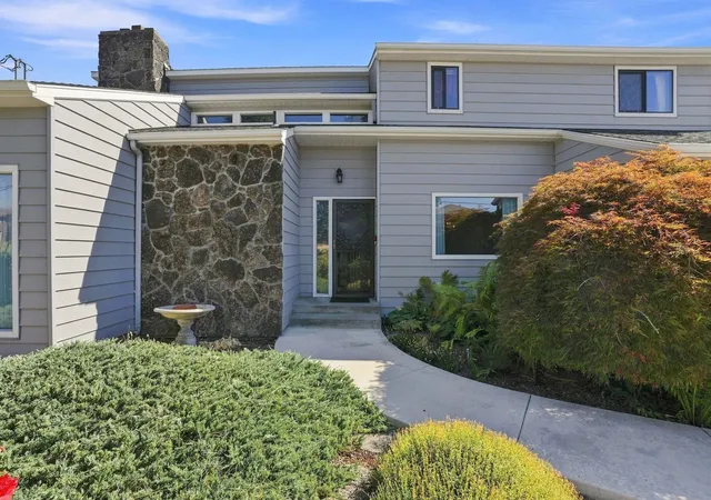 Photo 2 of Single family home for sale at 3027 W 22nd Avenue, Spokane, WA 99224 | MLS# 202623567 | Listing updated on 2026-09-08