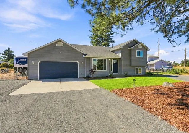Photo 1 of Single family home for sale at 620 S Easy St, Airway Heights, WA 99001 | MLS# 202623573 | Listing updated on 2026-10-17