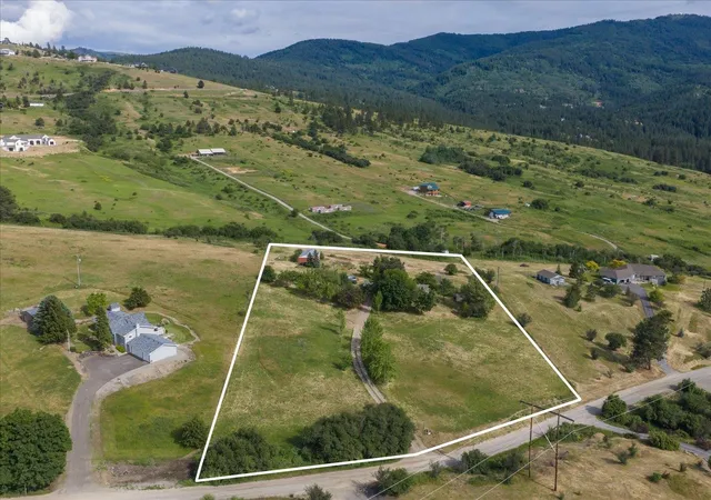 Photo 4 of Single family home for sale at 3615 S Molter Rd, Liberty Lake, WA 99019 | MLS# 202623635 | Listing updated on 2026-10-07