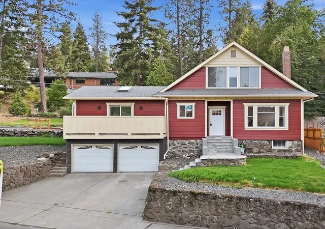 Photo 1 of Single family home for sale at 1528 E 18th Avenue, Spokane, WA 99203 | MLS# 202623659 | Listing updated on 2026-10-26