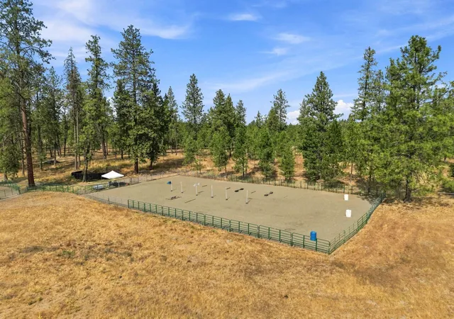Photo 4 of Single family home for sale at 12323 S Sherman Rd, Spokane, WA 99224 | MLS# 202623696 | Listing updated on 2026-10-03