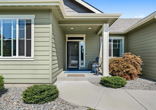 Photo 3 of Single family home for sale at 24625 E Blue Ridge Ave, Liberty Lake, WA 99019 | MLS# 202623708 | Listing updated on 2026-10-19