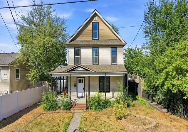 Photo 1 of Single family home for sale at 2427 N Standard St, Spokane, WA | MLS# 202623725 | Listing updated on 2026-10-03