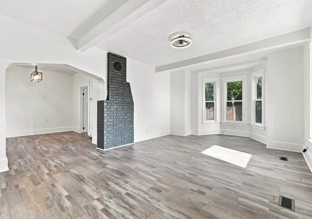 Photo 2 of Single family home for sale at 2427 N Standard St, Spokane, WA | MLS# 202623725 | Listing updated on 2026-10-21