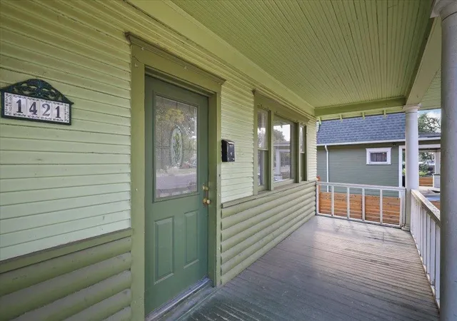 Photo 3 of Single family home for sale at 1421 W Indiana Ave, Spokane, WA 99205 | MLS# 202623732 | Listing updated on 2026-10-08