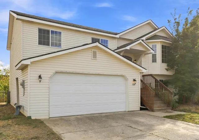 Photo 2 of Single family home for sale at 328 E Beverly Ave, Medical Lake, WA 99022 | MLS# 202623753 | Listing updated on 2026-10-07