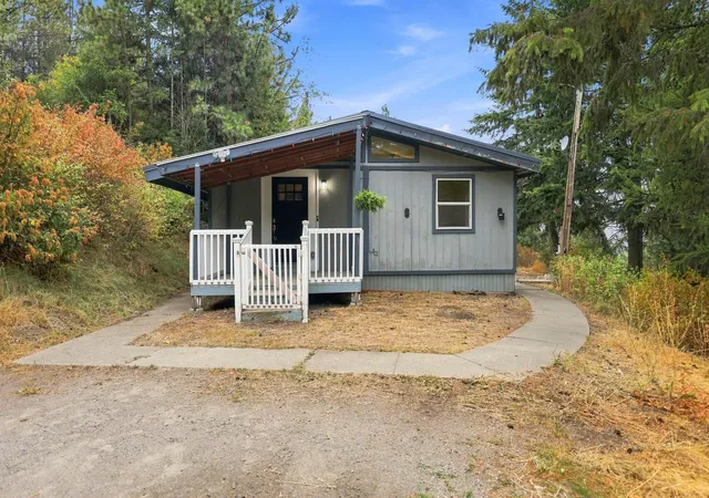 Photo 1 of Single family home for sale at 17312 E Judkins Rd, Spokane, WA 99217 | MLS# 202623759 | Listing updated on 2026-09-22