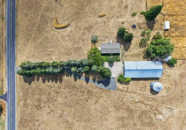 Single family home for sale at 41917 N Sherman Rd, Deer Park, WA 99006 | MLS# 202623844