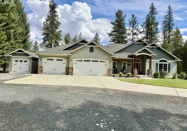 Single family home for sale at 868 Hogans Way, Chewelah, WA 99109 | MLS# 202623866