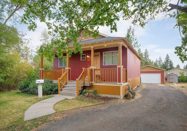 Photo 3 of Single family home for sale at 3914 E 30th Avenue, Spokane, WA 99223 | MLS# 202623896 | Listing updated on 2026-10-04