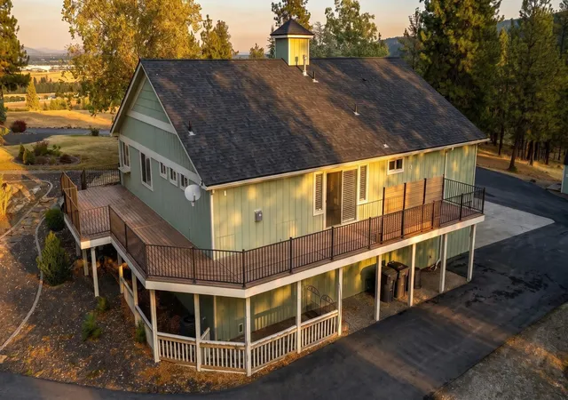 Photo 3 of Single family home for sale at 2712 N Chase Ln, Liberty Lake, WA 99019 | MLS# 202623898 | Listing updated on 2026-10-07