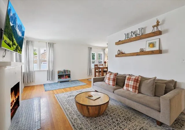 Photo 3 of Single family home for sale at 718 E 40th Avenue, Spokane, WA 99203 | MLS# 202623904 | Listing updated on 2026-09-15