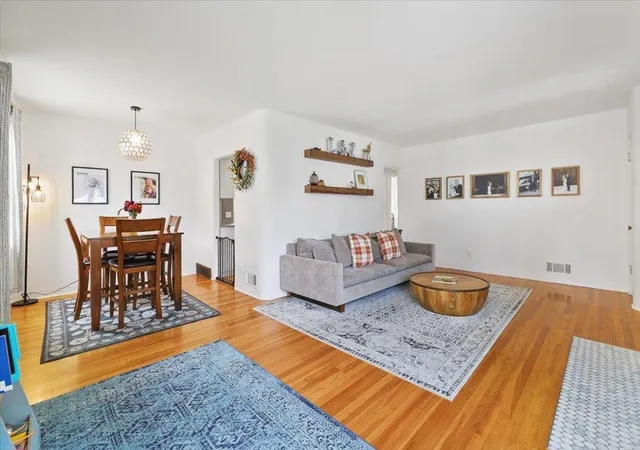 Photo 4 of Single family home for sale at 718 E 40th Avenue, Spokane, WA 99203 | MLS# 202623904 | Listing updated on 2026-09-15