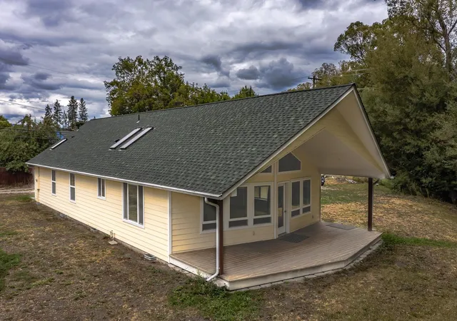 Photo 3 of Single family home for sale at 216 South 3rd St W St, Chewelah, WA 99109 | MLS# 202623926 | Listing updated on 2026-09-15