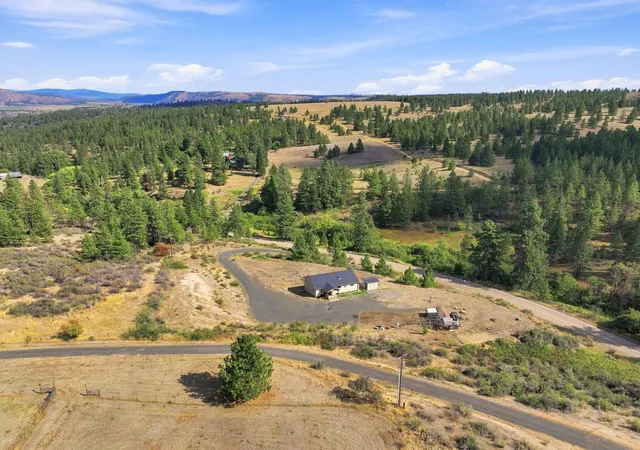 Photo 2 of Single family home for sale at 36701 Hart Rd N, Davenport, WA 99122 | MLS# 202623946 | Listing updated on 2026-09-16