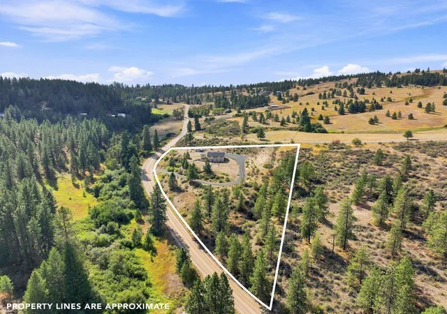 Photo 3 of Single family home for sale at 36701 Hart Rd N, Davenport, WA 99122 | MLS# 202623946 | Listing updated on 2026-09-16