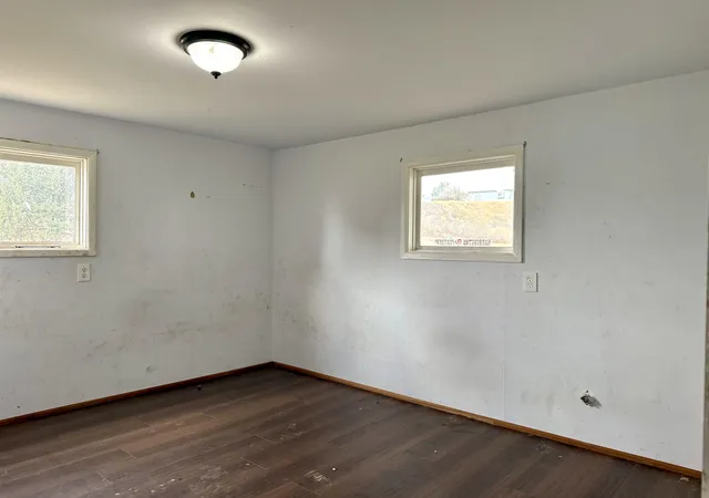 Photo 3 of Single family home for sale at 410 W Glover St, Harrington, WA 99134 | MLS# 202623952 | Listing updated on 2026-09-16