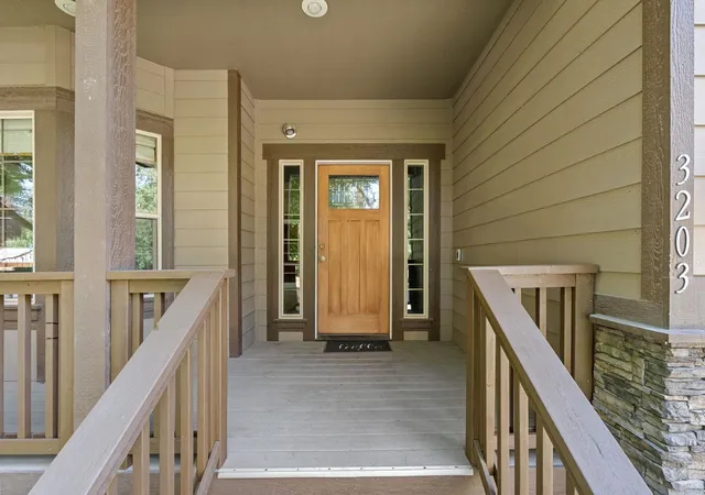 Photo 3 of Single family home for sale at 3203 W 20th Avenue, Spokane, WA 99224 | MLS# 202623960 | Listing updated on 2026-10-25