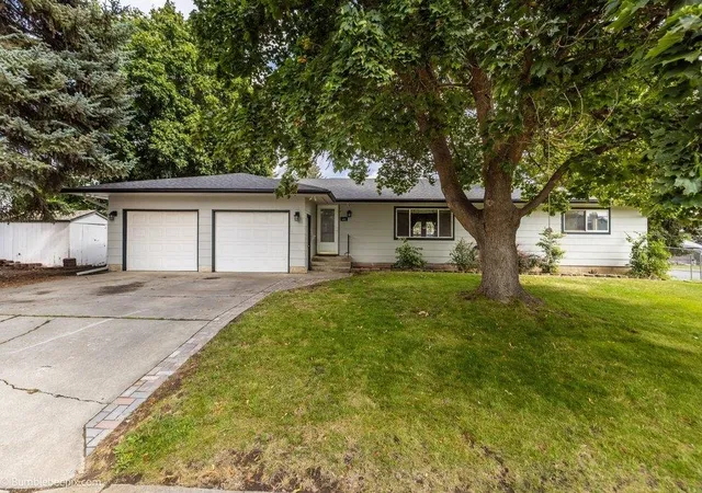 Single family home for sale at 405 Dubois St, Cheney, WA 99004 | MLS# 202623963