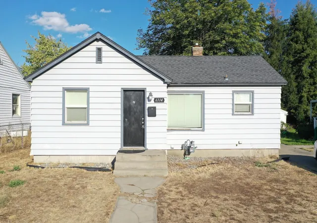 Photo 3 of Single family home for sale at 6114 N Post St, Spokane, WA 99205 | MLS# 202623964 | Listing updated on 2026-09-16