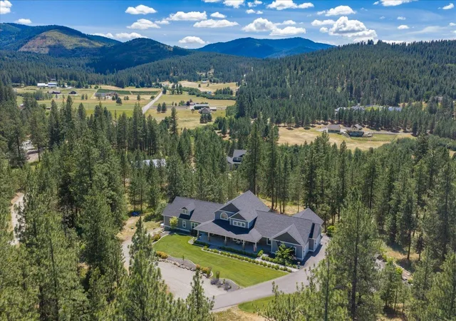Photo 1 of Mansion for sale at 2625 S Stateline Rd, Liberty Lake, WA 99019 | MLS# 202623968 | Listing updated on 2026-09-16