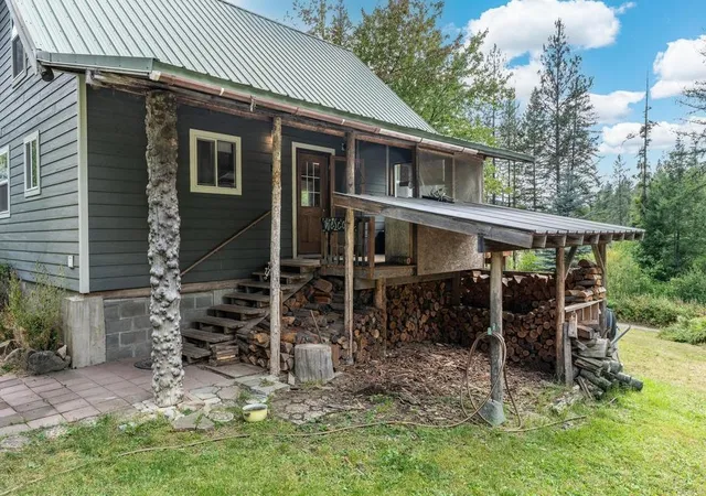 Photo 3 of Single family home for sale at 4457 Grouse Crk Rd, Chewelah, WA 99109 | MLS# 202623970 | Listing updated on 2026-09-16