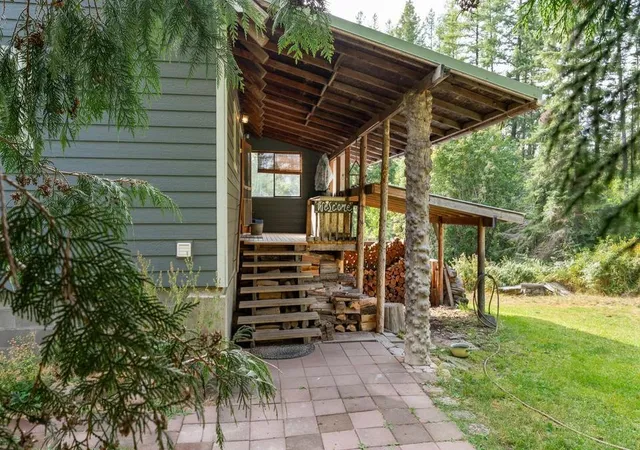 Photo 4 of Single family home for sale at 4457 Grouse Crk Rd, Chewelah, WA 99109 | MLS# 202623970 | Listing updated on 2026-09-16