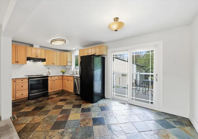 Photo 4 of Single family home for sale at 723 E 38th Avenue, Spokane, WA 99203 | MLS# 202623981 | Listing updated on 2026-09-16