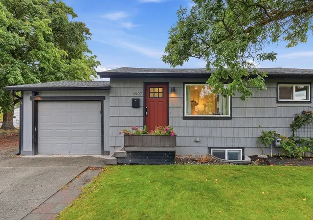 Photo 2 of Single family home for sale at 4907 N Driscoll Blvd, Spokane, WA 99205 | MLS# 202623983 | Listing updated on 2026-09-16