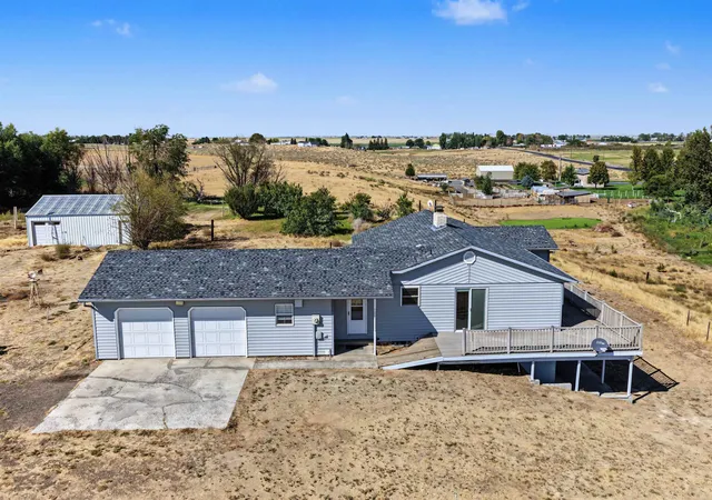 Photo 1 of Single family home for sale at 4874 Northeast Rd 3, Moses Lake, WA 98837 | MLS# 202623994 | Listing updated on 2026-09-23