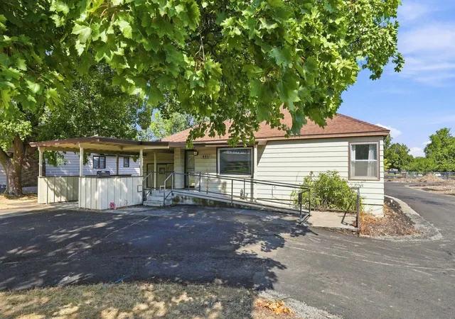 Photo 1 of Single family home for sale at 8921 E Broadway Ave, Spokane Valley, WA 99212 | MLS# 202624004 | Listing updated on 2026-09-16