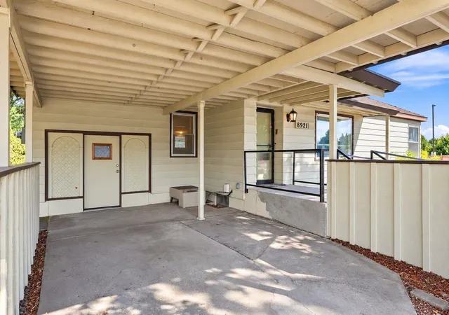 Photo 3 of Single family home for sale at 8921 E Broadway Ave, Spokane Valley, WA 99212 | MLS# 202624004 | Listing updated on 2026-09-16