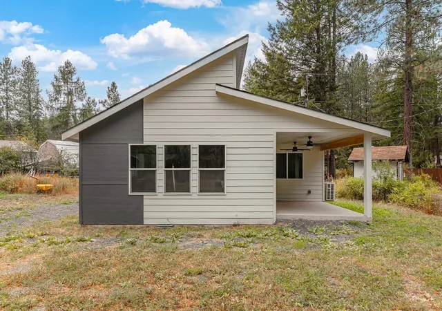 Photo 2 of Single family home for sale at 26 Okanogan Dr, Inchelium, WA 99138 | MLS# 202624005 | Listing updated on 2026-09-16