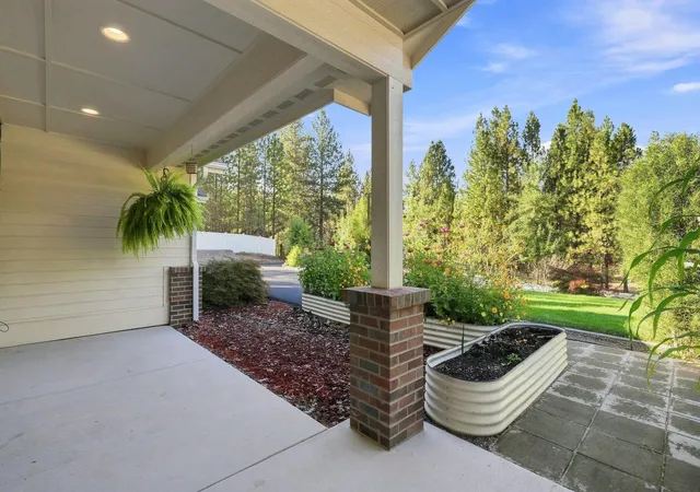 Photo 3 of Single family home for sale at 6282 W Bluebird Way, Deer Park, WA 99006 | MLS# 202624008 | Listing updated on 2026-09-16