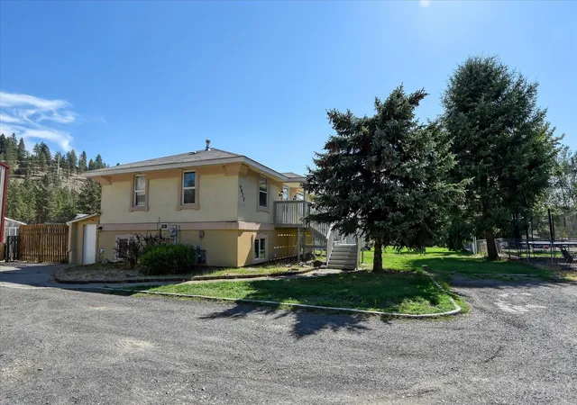 Photo 3 of Single family home for sale at 9022 N Nine Mile Rd, Nine Mile Falls, WA 99026 | MLS# 202624009 | Listing updated on 2026-09-16