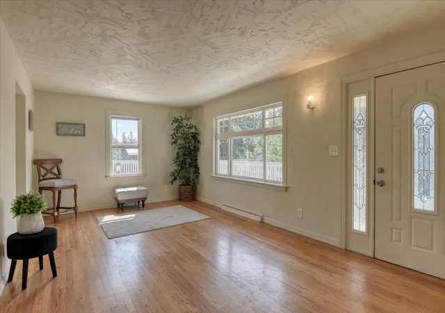 Photo 3 of Single family home for sale at 9022 N Nine Mile Rd, Nine Mile Falls, WA 99026 | MLS# 202624009 | Listing updated on 2026-09-16