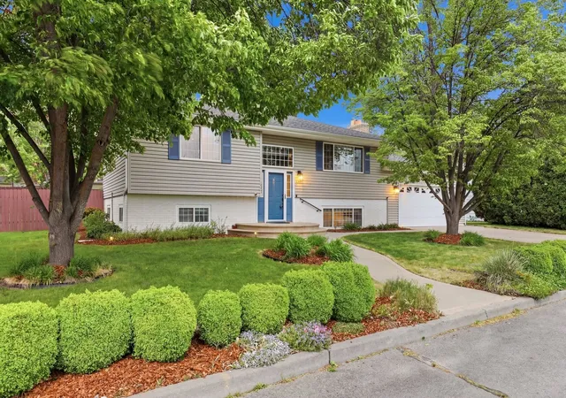 Photo 2 of Single family home for sale at 11905 E 22nd Avenue, Spokane Valley, WA 99206 | MLS# 202624026 | Listing updated on 2026-09-17