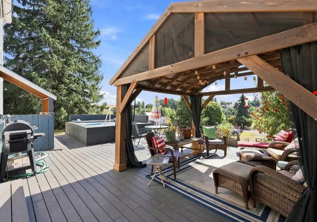 Photo 3 of Single family home for sale at 324 E Alder St, Tekoa, WA 99033 | MLS# 202624030 | Listing updated on 2026-09-17