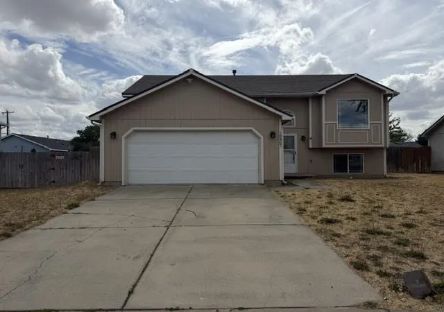 Photo 1 of Single family home for sale at 12407 W Chandler Ave, Airway Heights, WA 99001 | MLS# 202624038 | Listing updated on 2026-09-17