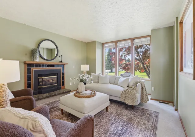 Photo 3 of Single family home for sale at 5304 W Russett Dr, Spokane, WA 99208 | MLS# 202624043 | Listing updated on 2026-09-30