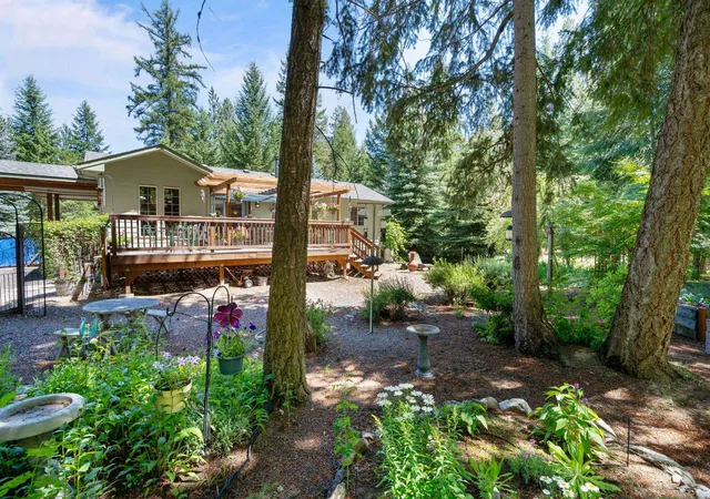 Photo 3 of Single family home for sale at 3853 White Pine Rd, Loon Lake, WA 99148 | MLS# 202624055 | Listing updated on 2026-09-17