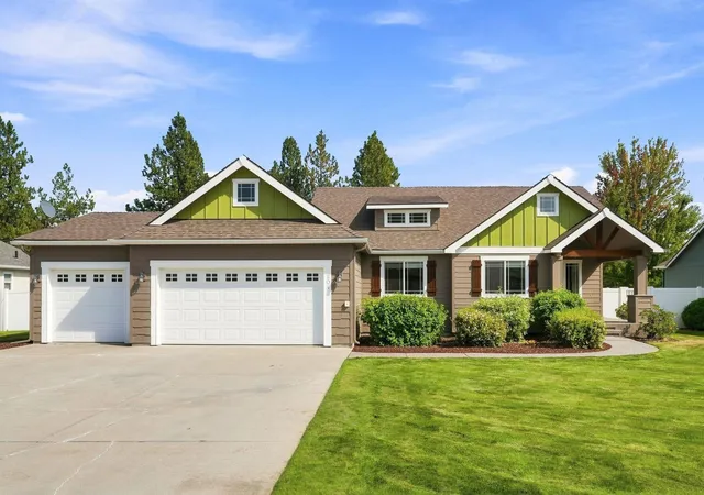 Photo 1 of Single family home for sale at 204 N Helstrom St, Deer Park, WA 99006 | MLS# 202624057 | Listing updated on 2026-09-17