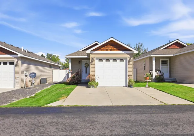 Photo 2 of Single family home for sale at 10305 E 5th Lane, Spokane Valley, WA 99206 | MLS# 202624063 | Listing updated on 2026-09-28